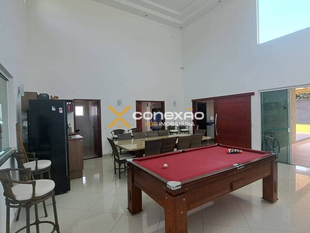 #175 - Casa em condomínio para Venda em Cabreúva - SP